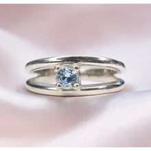Load image into Gallery viewer, VINTAGE 10K White Gold -Natural Aquamarine Ring -Size 8 -Split Shank -3g Artisan