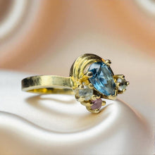 Load image into Gallery viewer, 10K Gold- Natural Cobalt Blue Spinel Ring sz 8- 3/4CT Pear Cut Pastel Rainbow Ring 2.4g Fairytale Fantasy Ring Artisanal Solid Gold Jewelry