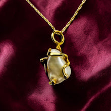 Load image into Gallery viewer, Baroque Pearl Necklace - 14K Yellow Gold Art Nouveau Brutalist Freeform Pendant 10x7.2mm Keshi Pearl - 17 Inch Chain - 1.6g Fine Jewelry