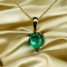 Load image into Gallery viewer, 14k Gold Natural Colombian Emerald Necklace 19&quot; Pear Cut 1/2 CT Solitaire 1.1g
