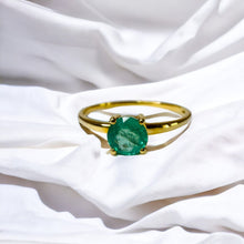 Load image into Gallery viewer, 10k Gold Natural Emerald Ring Size 7.25 Round Cut 1/2 Carat Solitaire Ring 1g
