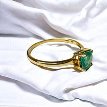 Load image into Gallery viewer, 10k Gold Natural Emerald Ring Size 8.25 Round Cut 1/2 Carat Solitaire Ring 1.1g
