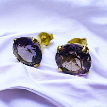 Load image into Gallery viewer, 18k Gold Natural Amethyst Earrings 3CTTW Stud Earrings Solid 750 Gold 1.6g
