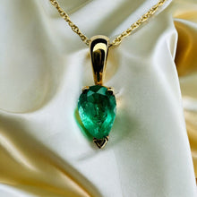 Load image into Gallery viewer, 14k Gold Natural Colombian Emerald Necklace 19&quot; Pear Cut 1/2 CT Solitaire 1.1g
