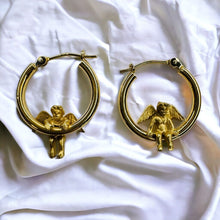 Load image into Gallery viewer, 14k Gold Cherub Hoop Earrings 21mm Hoops Baby Angel Guardian Angel Hanging 2g
