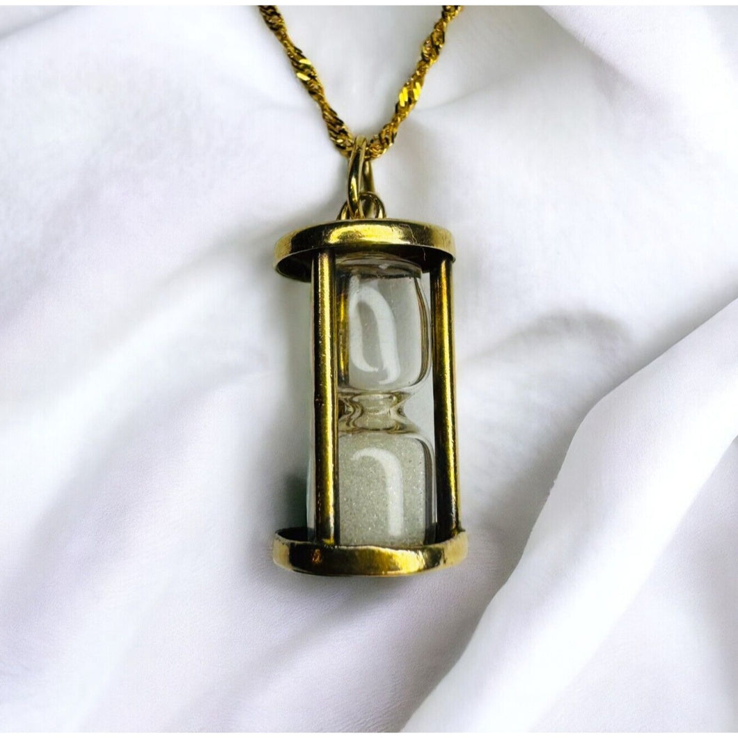 14k Gold Diamond Hourglass Necklace 18
