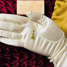 Load image into Gallery viewer, 14k Gold 1 CT T.W. Natural Peridot &amp; Diamond Necklace 15&quot; August Birthstone 1.5g

