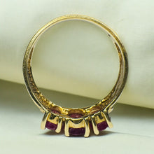 Load image into Gallery viewer, 10k Gold Natural Ruby Ring Sz 7 Earth Mined 1&amp;1/2 CT T.W. Oval Three Stone 2.2g
