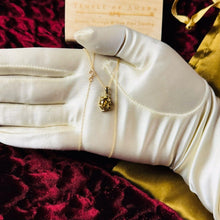 Load image into Gallery viewer, Citrine Solitaire Pendant Necklace - Estate 10K Yellow Gold Natural Oval - Circa 1990s - 18" Chain - November Birthstone Fine Jewelry
