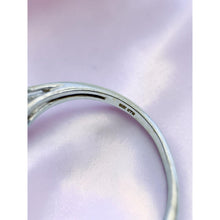 Load image into Gallery viewer, VINTAGE 10K Gold Natural Aquamarine &amp; Diamond Ring Size 5.75 Emerald Cut -2.3g
