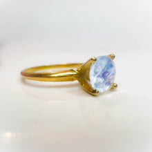 Load image into Gallery viewer, 10k Yellow Gold Moonstone Ring Size 5.5 .75CTTW Engagement Wedding Ring 1.3g
